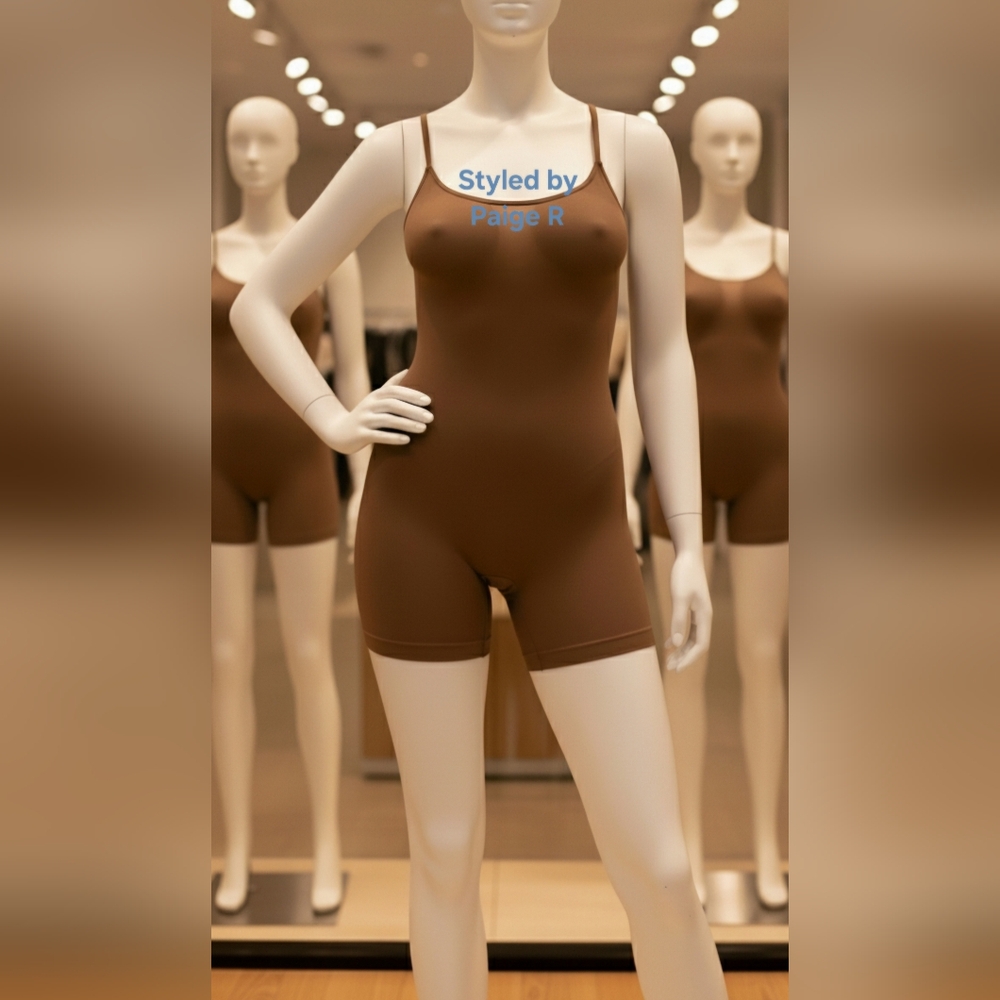 💕NWT SKIMS Everyday Sculpt Mid Thigh Bodysuit Mid Light Shaping BRONZE S